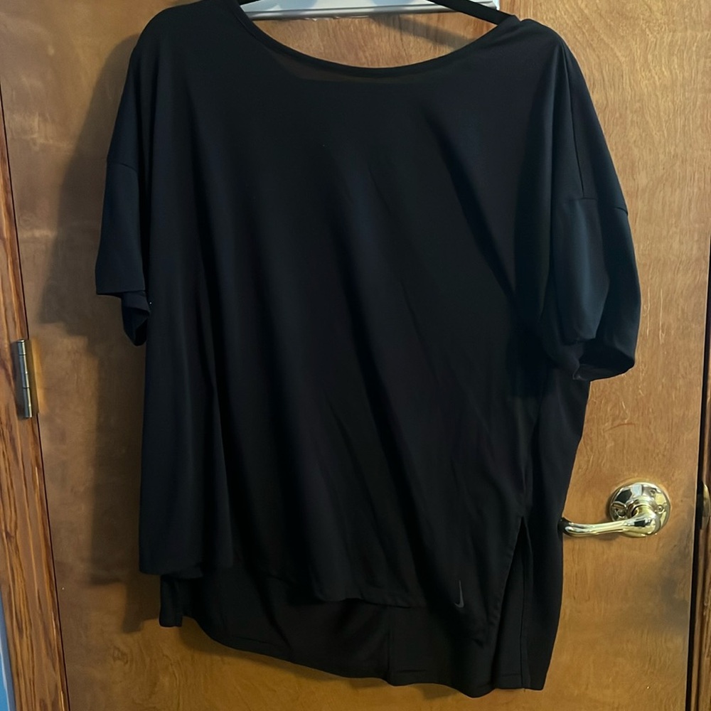 Nike Dri Fit Yoga Women’s Top Size 2X